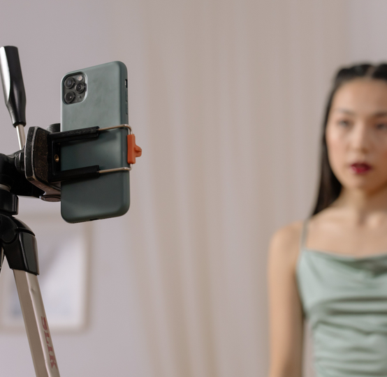 Dresses & Gadgets 4 U